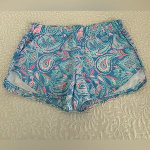 NWOT Lilly Pulitzer Luxletic shorts size small